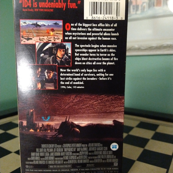 Independence Day vhr video tape - Picture 6 of 6